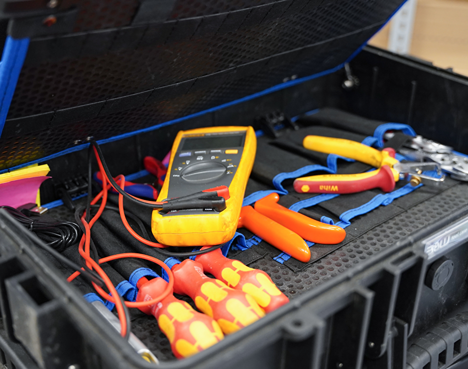 Van cruciale schakel naar knelpunt in het machinepark door uitstekende paneelbouw